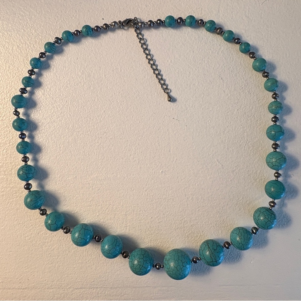 Likely Turquoise Bead Necklace with Purple Pearl Accents - 20" + 3" Extender